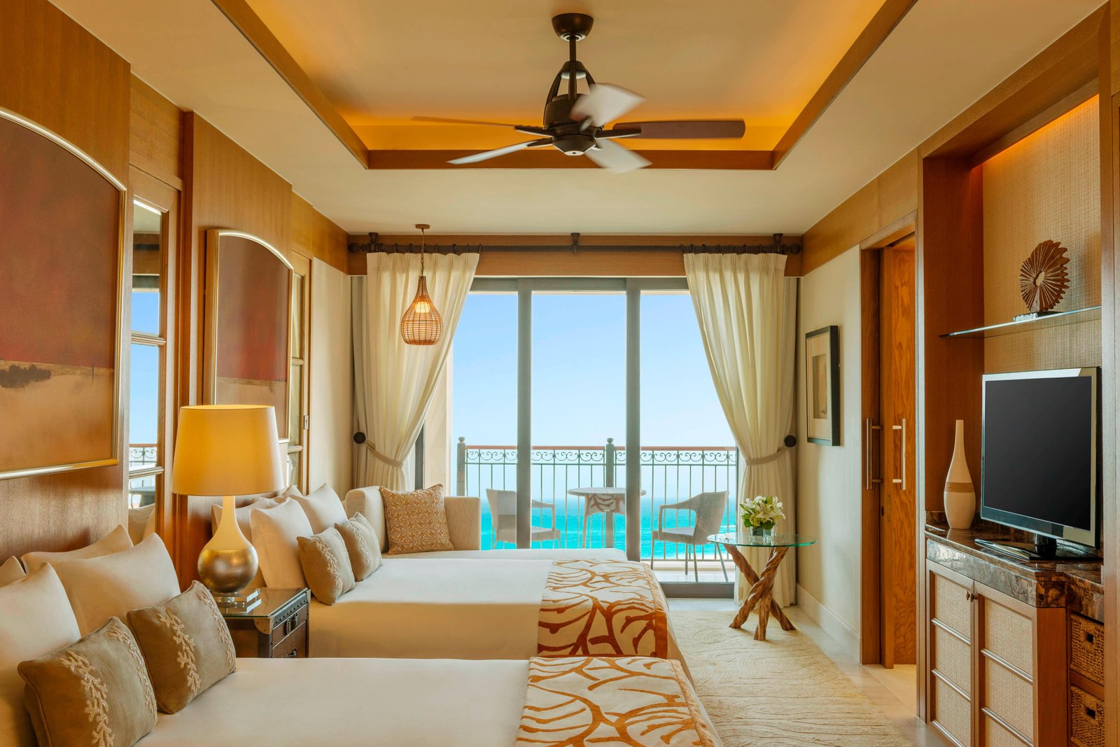 The St. Regis Saadiyat Island Abu Dhabi inside view